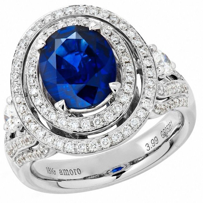 Sapphire and Diamond Ring in 18kt white gold