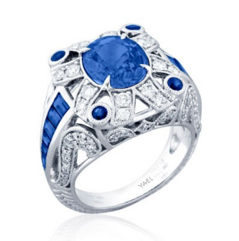 Luni Sapphire Ring