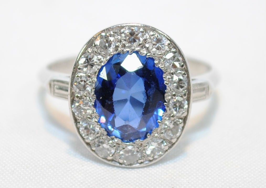 Vintage 3.0 Ct Sapphire and Diamond Platinum Ring
