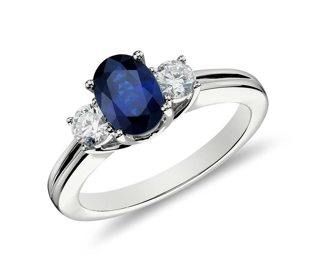 Sapphire and Diamond Ring in 18k White Gold (7x5mm)