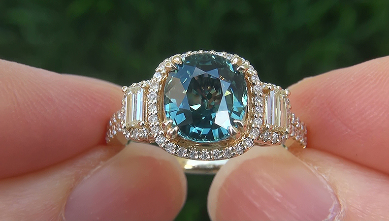 GIA 3.78 ct Natural VVS Blue Sapphire Diamond 14k Yellow Gold Engagement Ring