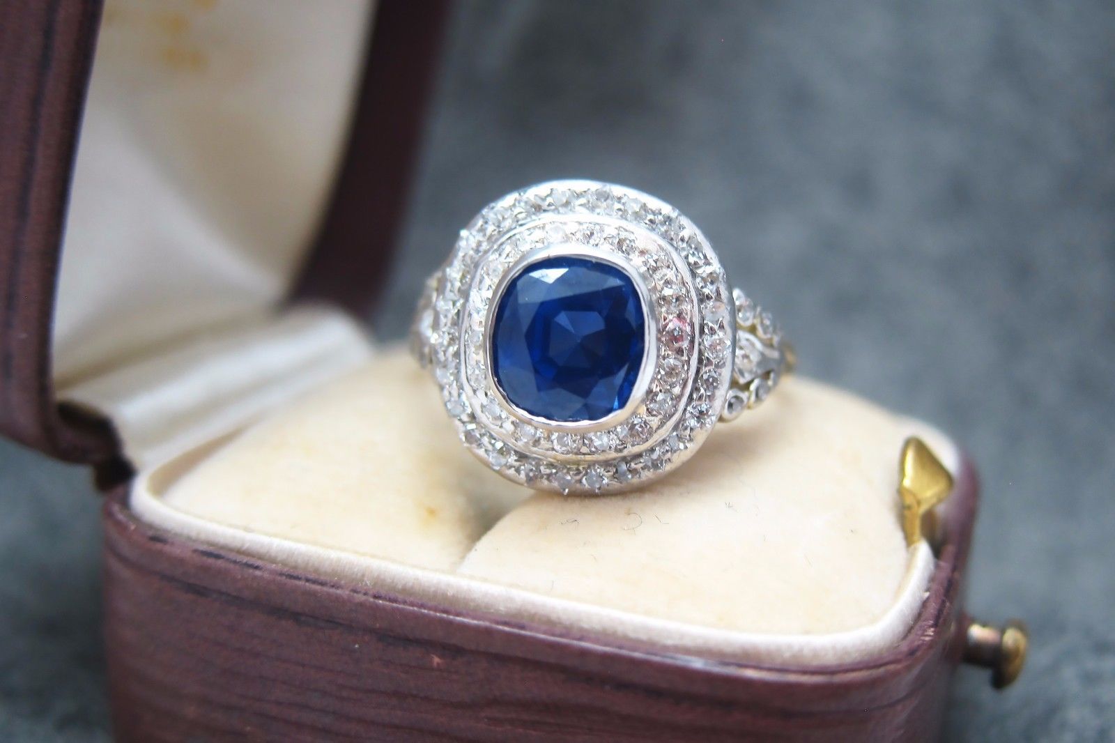 Art Deco Tiffany & Co. Kashmir Sapphire and Diamond Ring