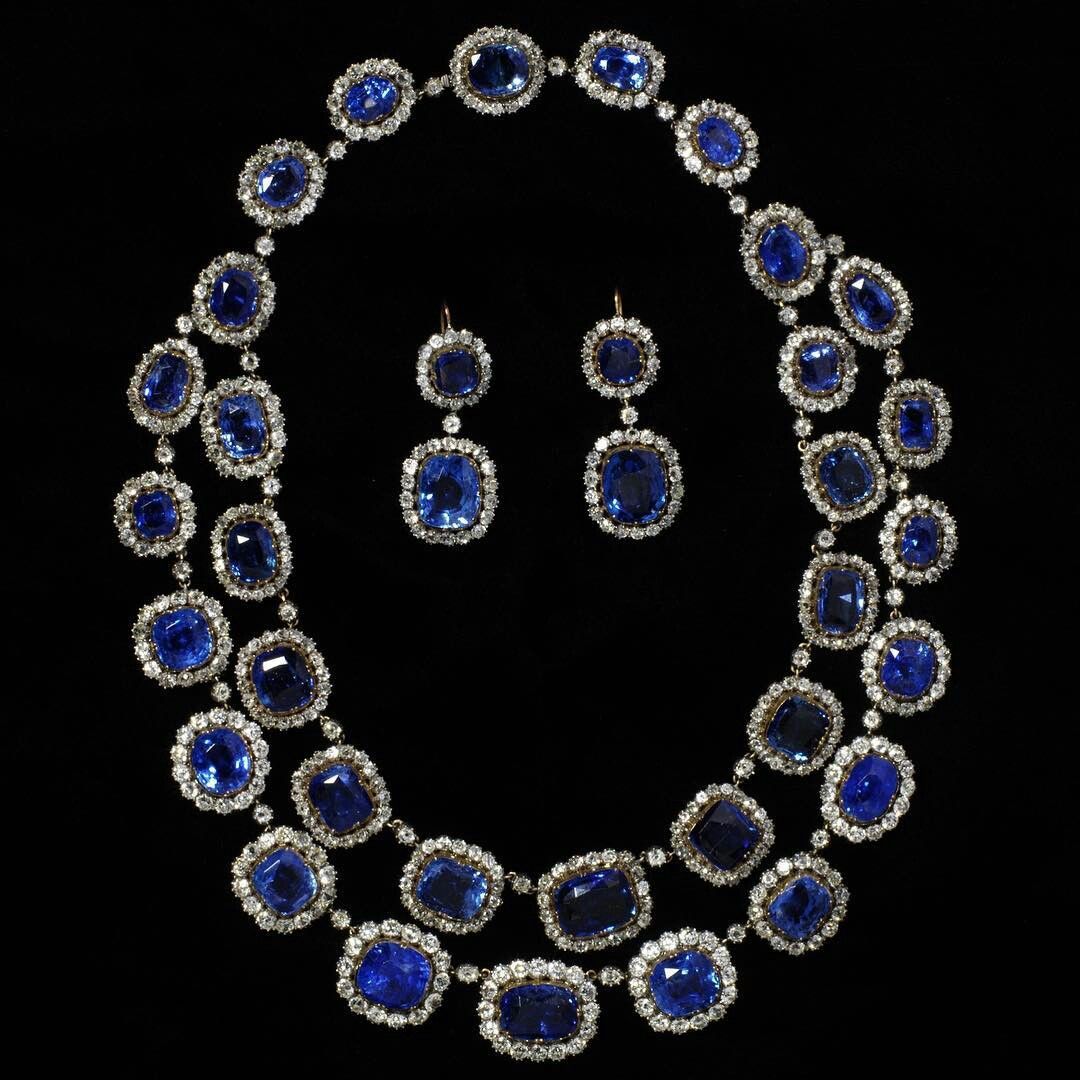An Exquisite 19th Century Diamond and Sapphire Necklace and Earrings from the Victoria & Albert Museum