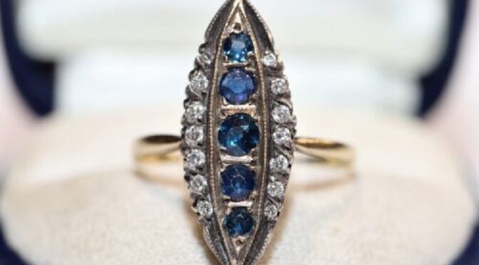 ANTIQUE ART DECO 18K GOLD NATURAL DIAMOND AND SAPPHIRE DECORATED NAVETTE RING